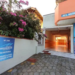 Residencial Medeiros Apartamento Guarda do Embaú